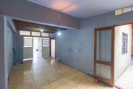 Casa à venda com 80m², 3 quartos e 2 vagas Casa à venda com 80m², 3 quartos e 2 vagasEspaço da Churrasqueira/Garagem