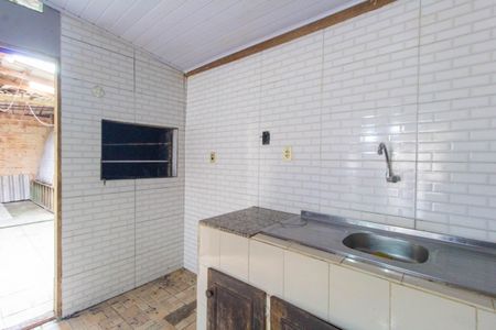 Casa à venda com 80m², 3 quartos e 2 vagas Casa à venda com 80m², 3 quartos e 2 vagasEspaço da Churrasqueira/Garagem