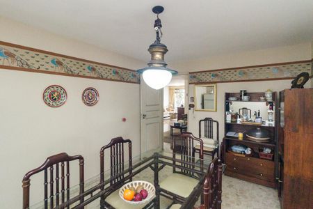 Apartamento à venda com 159m², 3 quartos e 2 vagasCopa