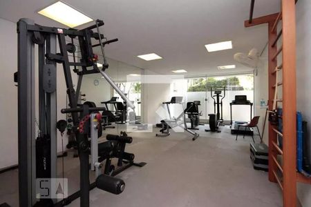 Apartamento à venda com 159m², 3 quartos e 2 vagasÁrea comum - Academia