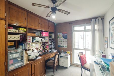 Apartamento à venda com 159m², 3 quartos e 2 vagasQuarto 3