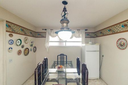 Apartamento à venda com 159m², 3 quartos e 2 vagasCopa