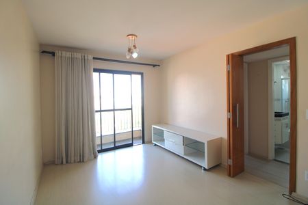 Apartamento para alugar com 60m², 2 quartos e 2 vagasSala