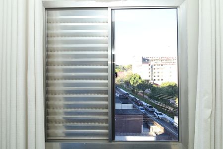 Sala 2 de apartamento à venda com 2 quartos, 48m² em Conjunto Residencial José Bonifácio, São Paulo