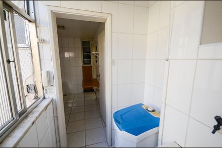 Apartamento à venda com 77m², 2 quartos e 1 vaga Apartamento à venda com 77m², 2 quartos e 1 vagaÁrea de Serviço