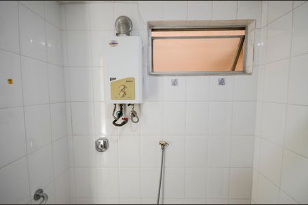 Apartamento à venda com 77m², 2 quartos e 1 vaga Apartamento à venda com 77m², 2 quartos e 1 vagaBanheiro da Suíte
