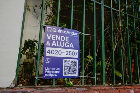 Apartamento à venda com 77m², 2 quartos e 1 vaga Apartamento à venda com 77m², 2 quartos e 1 vagaFachada