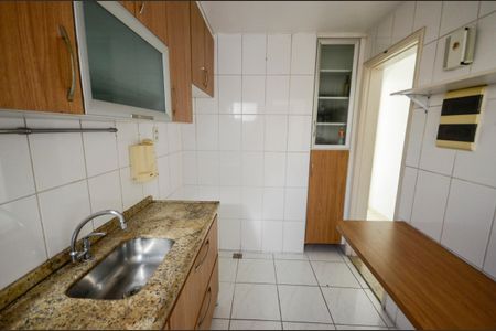 Apartamento à venda com 77m², 2 quartos e 1 vaga Apartamento à venda com 77m², 2 quartos e 1 vagaCozinha