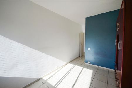 Apartamento à venda com 77m², 2 quartos e 1 vaga Apartamento à venda com 77m², 2 quartos e 1 vagaSuíte