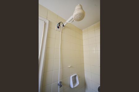 Apartamento à venda com 77m², 2 quartos e 1 vaga Apartamento à venda com 77m², 2 quartos e 1 vagaBanheiro de Serviço