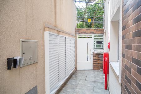 Studio para alugar com 24m², 1 quarto e sem vaga Studio para alugar com 24m², 1 quarto e sem vagaHall de Entrada