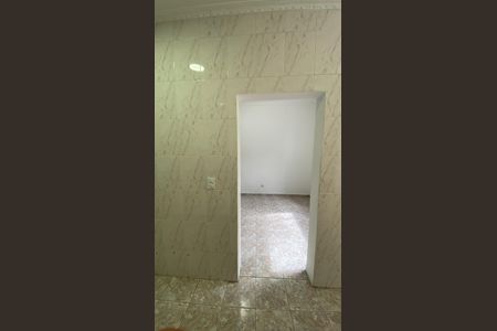 Casa para alugar com 317m², 5 quartos e 2 vagas Casa para alugar com 317m², 5 quartos e 2 vagasCasa 2 - Cozinha