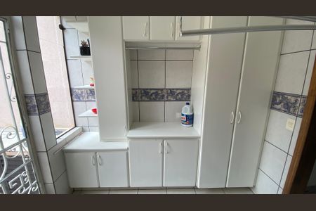 Casa para alugar com 317m², 5 quartos e 2 vagas Casa para alugar com 317m², 5 quartos e 2 vagasCasa 1 - Área de Serviço