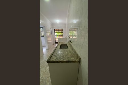 Casa para alugar com 317m², 5 quartos e 2 vagas Casa para alugar com 317m², 5 quartos e 2 vagasCasa 2 - Cozinha