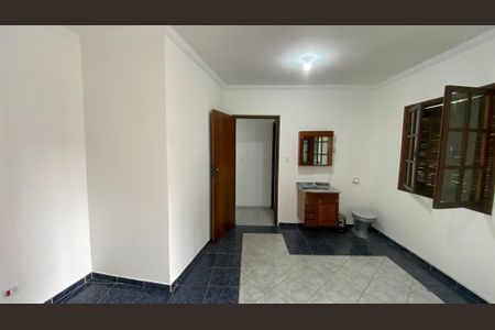 Casa para alugar com 317m², 5 quartos e 2 vagas Casa para alugar com 317m², 5 quartos e 2 vagasCasa 2 - Banheiro da Suíte 2