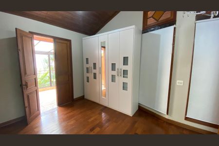 Casa para alugar com 317m², 5 quartos e 2 vagas Casa para alugar com 317m², 5 quartos e 2 vagasCasa 1 - Quarto