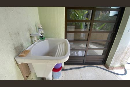 Casa para alugar com 317m², 5 quartos e 2 vagas Casa para alugar com 317m², 5 quartos e 2 vagasCasa 2 - Área de Serviço