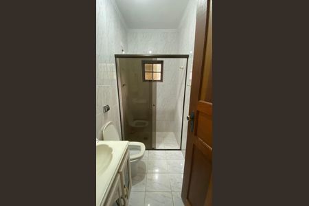 Casa para alugar com 317m², 5 quartos e 2 vagas Casa para alugar com 317m², 5 quartos e 2 vagasCasa 2 - Banheiro