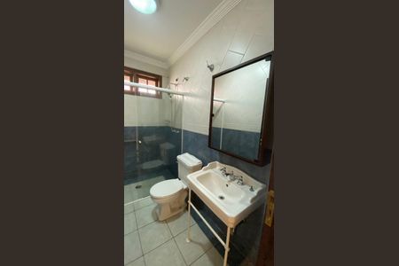 Casa para alugar com 317m², 5 quartos e 2 vagas Casa para alugar com 317m², 5 quartos e 2 vagasCasa 1 - Banheiro