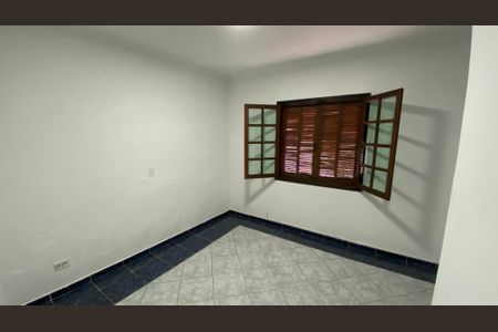 Casa para alugar com 317m², 5 quartos e 2 vagas Casa para alugar com 317m², 5 quartos e 2 vagasCasa 2 - Quarto 2