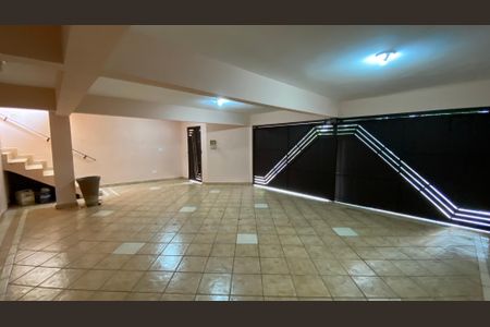 Casa para alugar com 317m², 5 quartos e 2 vagas Casa para alugar com 317m², 5 quartos e 2 vagasGaragem