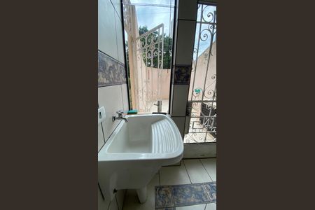 Casa para alugar com 317m², 5 quartos e 2 vagas Casa para alugar com 317m², 5 quartos e 2 vagasCasa 1 - Área de Serviço