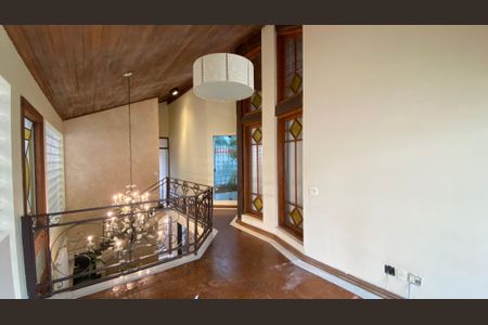 Casa para alugar com 317m², 5 quartos e 2 vagas Casa para alugar com 317m², 5 quartos e 2 vagasCasa 1 - Sala