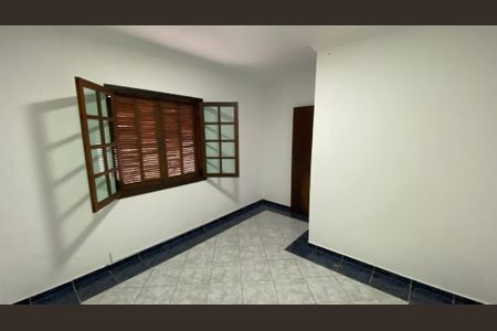 Casa para alugar com 317m², 5 quartos e 2 vagas Casa para alugar com 317m², 5 quartos e 2 vagasCasa 2 - Quarto 2