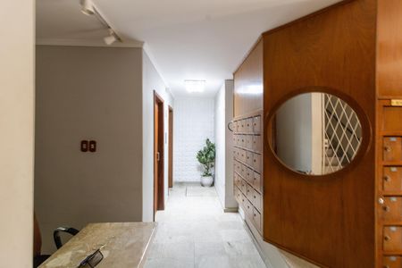 Apartamento à venda com 42m², 1 quarto e sem vaga Apartamento à venda com 42m², 1 quarto e sem vagaHall de entrada