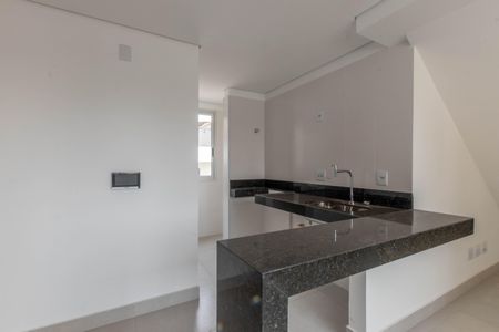 Apartamento à venda com 98m², 2 quartos e 2 vagas Apartamento à venda com 98m², 2 quartos e 2 vagasCozinha