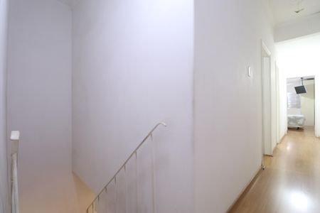 Casa para alugar com 230m², 4 quartos e 1 vagaCorredor