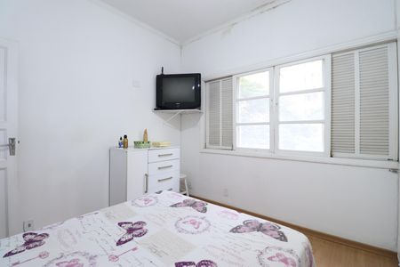 Casa para alugar com 230m², 4 quartos e 1 vagaQuarto 1