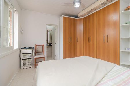 Suíte de casa à venda com 4 quartos, 280m² em Partenon, Porto Alegre