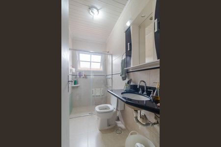 Casa à venda com 280m², 4 quartos e 4 vagasBanheiro Social