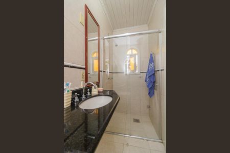 Casa à venda com 280m², 4 quartos e 4 vagasBanheiro da Suíte