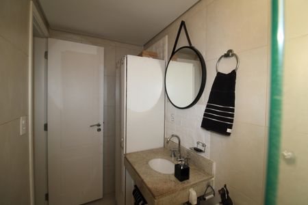 Apartamento à venda com 136m², 3 quartos e 3 vagasQuarto 1 - Banheiro