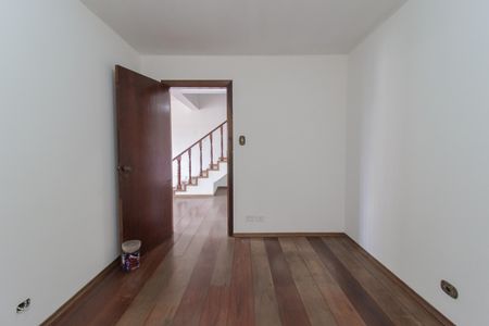 Casa para alugar com 440m², 7 quartos e 4 vagas Casa para alugar com 440m², 7 quartos e 4 vagasQuarto 4