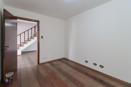 Casa para alugar com 440m², 7 quartos e 4 vagas Casa para alugar com 440m², 7 quartos e 4 vagasQuarto 4