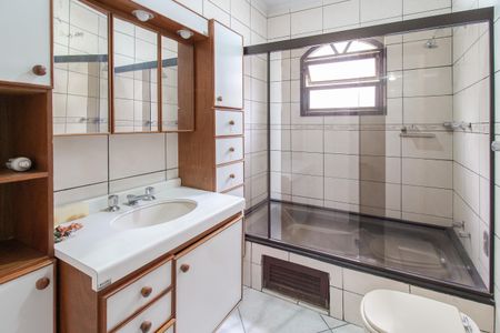 Casa para alugar com 440m², 7 quartos e 4 vagas Casa para alugar com 440m², 7 quartos e 4 vagasBanheiro Social 2