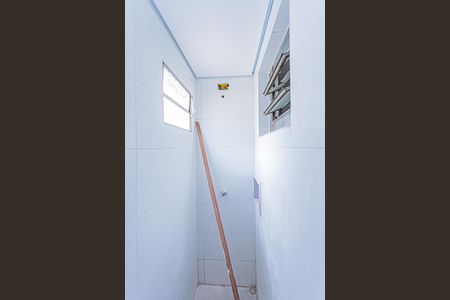 Casa à venda com 248m², 2 quartos e 1 vagaBanheiro