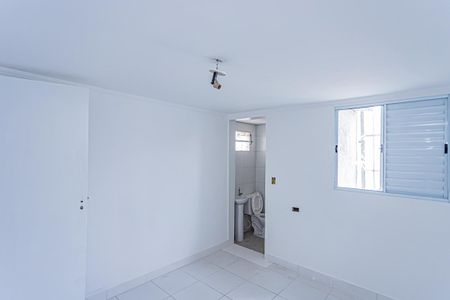 Casa à venda com 248m², 2 quartos e 1 vagaSuite