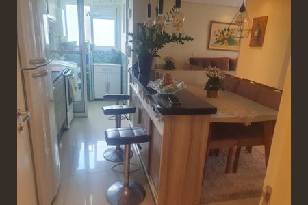 Apartamento à venda com 68m², 3 quartos e 1 vagaFoto 01