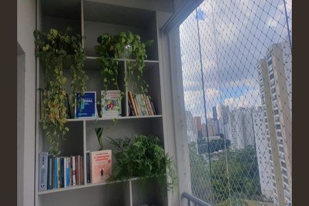 Apartamento à venda com 68m², 3 quartos e 1 vagaFoto 01