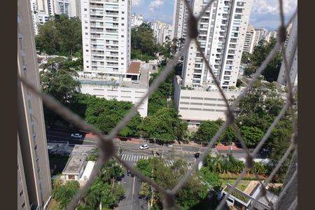 Apartamento à venda com 68m², 3 quartos e 1 vagaFoto 01
