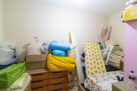 Casa à venda com 618m², 4 quartos e 4 vagas Casa à venda com 618m², 4 quartos e 4 vagasQuarto de Serviço