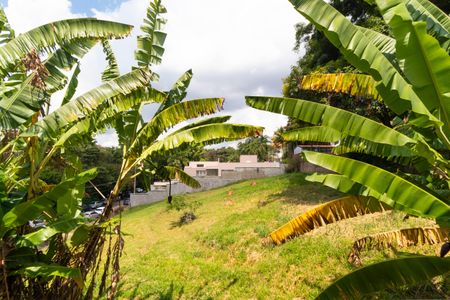 Casa à venda com 618m², 4 quartos e 4 vagas Casa à venda com 618m², 4 quartos e 4 vagasVista da Suíte 2