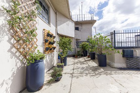 Apartamento à venda com 100m², 2 quartos e sem vagaTerraço