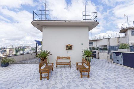 Apartamento à venda com 100m², 2 quartos e sem vagaTerraço