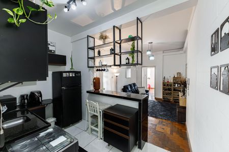 Apartamento à venda com 100m², 2 quartos e sem vagaCozinha