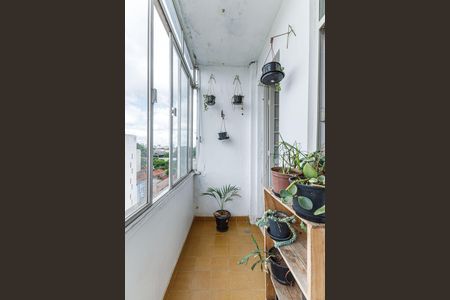 Apartamento à venda com 100m², 2 quartos e sem vagaSacada